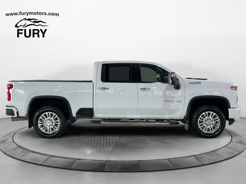 Used 2022 Chevrolet Silverado 3500 High Country w/ Z71 Off-Road Package AWD/4WD image 2