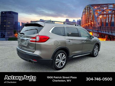 Used 2022 Subaru Ascent Touring w/ Popular Package #2A AWD/4WD image 3