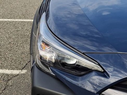 Used 2025 Subaru Outback Premium image 8