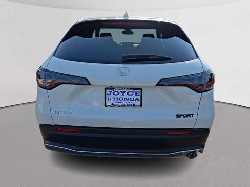 Certified 2024 Honda HR-V Sport image 9