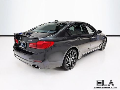 Used 2018 BMW 540i w/ M Sport Package RWD image 8