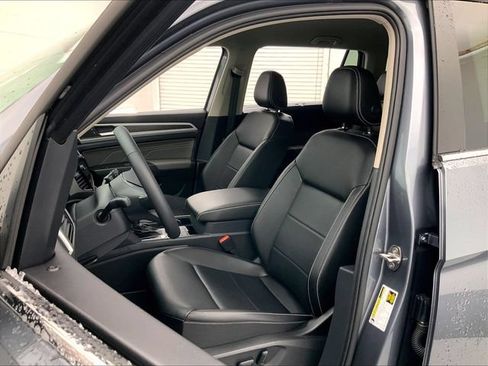 Used 2023 Volkswagen Atlas SE AWD/4WD image 5