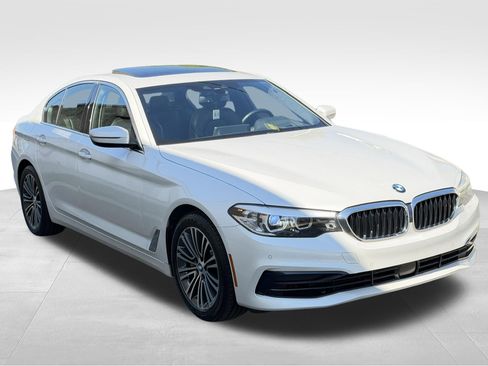Used 2019 BMW 540i xDrive AWD/4WD image 3