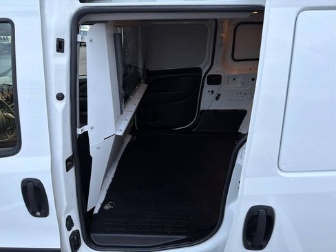Used 2020 RAM ProMaster City Tradesman FWD image 24
