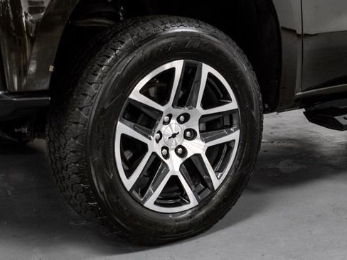 Used 2019 Chevrolet Silverado 1500 LT Trail Boss w/ Convenience Package image 47