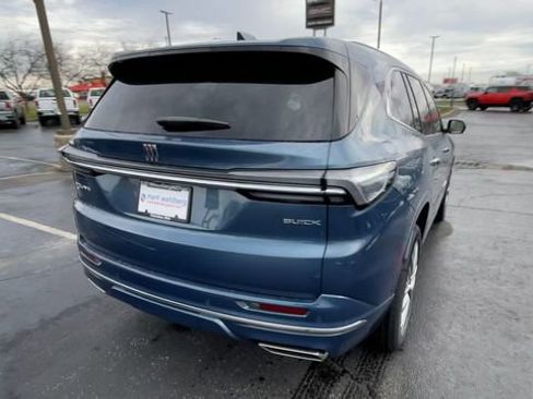 New 2026 Buick Enclave Avenir w/ Super Cruise Package image 9