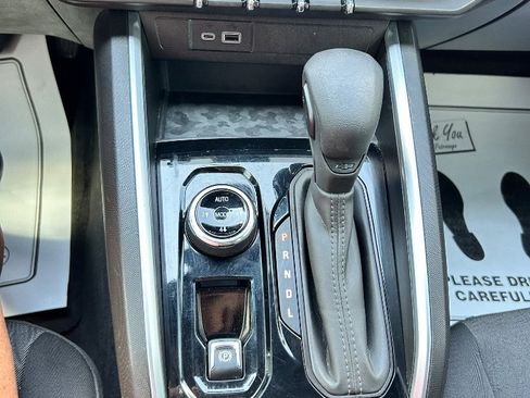 Used 2023 Chevrolet Colorado Trail Boss w/ Advanced Trailering Package AWD/4WD image 11