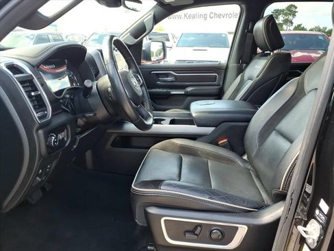 Used 2023 RAM 1500 Laramie AWD/4WD image 19