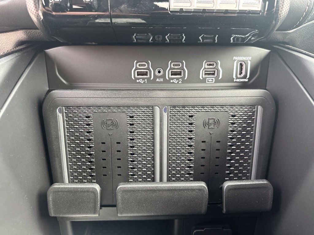 New 2027 RAM 2500 Limited AWD/4WD image 19