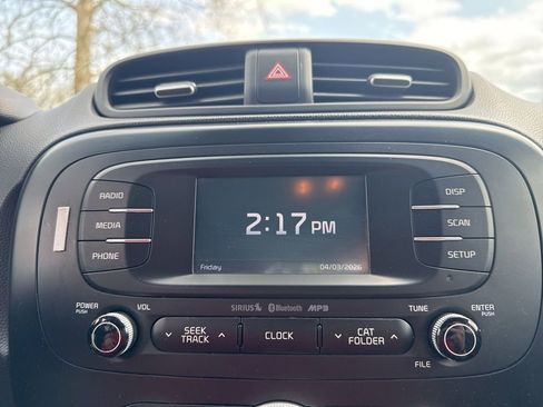 Used 2016 Kia Soul + w/ Designer's Package image 21