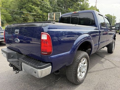 Used 2011 Ford F250 XLT w/ Chrome Pkg AWD/4WD image 7