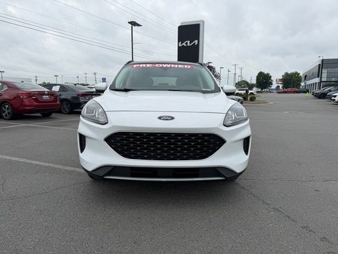 Used 2021 Ford Escape SE w/ Convenience Package FWD image 2