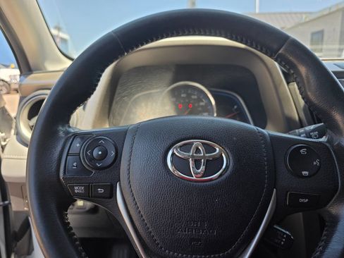 Used 2014 Toyota RAV4 Limited w/ Technology Package FWD image 11