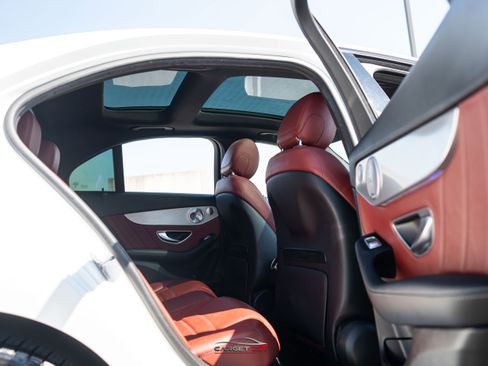 Used 2021 Mercedes-Benz C 300 Sedan image 19