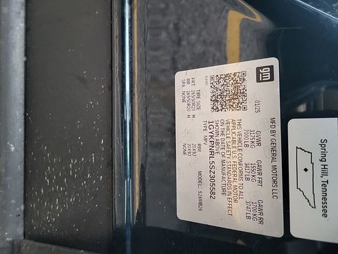 Used 2025 Cadillac Lyriq Luxury image 14