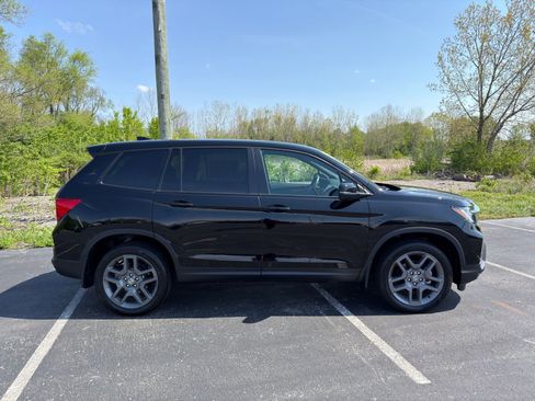 Used 2022 Honda Passport EX-L image 9