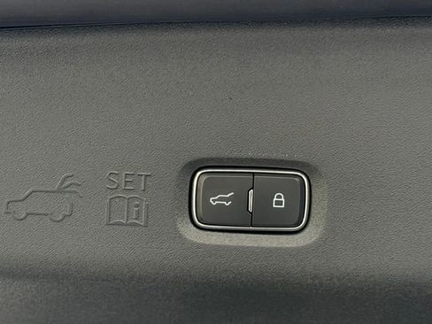 New 2026 Ford Expedition Platinum w/ Stealth Appearance Package image 5