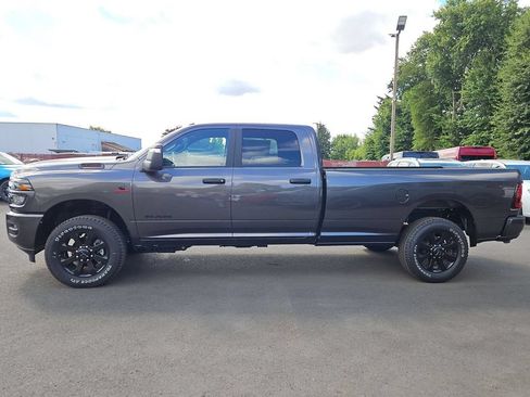 New 2026 RAM 3500 Big Horn AWD/4WD image 4