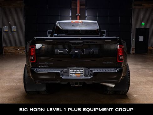 Used 2025 RAM 3500 Lone Star image 8