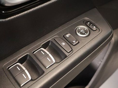 Used 2024 Honda CR-V EX-L image 10