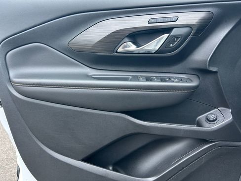 Used 2021 GMC Terrain SLT image 22