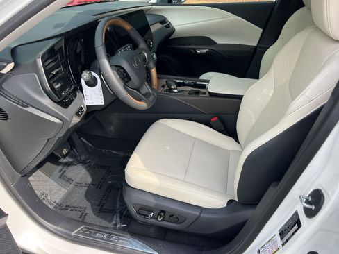 New 2026 Lexus RX 350 FWD image 10