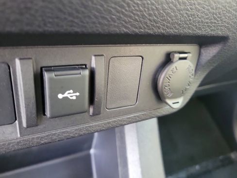 Used 2023 Toyota Tacoma SR image 23