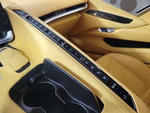 Used 2022 Chevrolet Corvette Stingray Premium Cpe RWD image 20