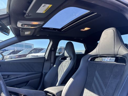 Used 2025 Hyundai Elantra N image 25