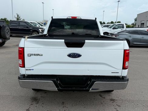 Used 2015 Ford F150 XLT RWD image 16