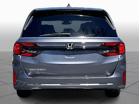New 2026 Honda Odyssey EX-L image 4
