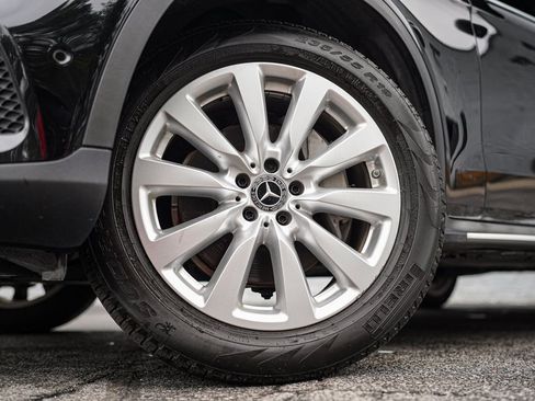 Used 2021 Mercedes-Benz GLC 300 4MATIC image 18