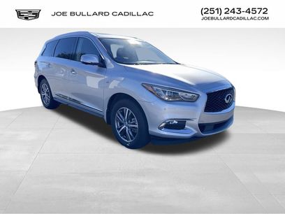 Used 2019 INFINITI QX60 Luxe w/ Essential Package