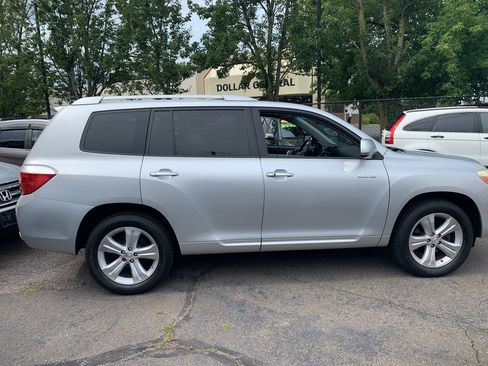 Used 2008 Toyota Highlander Limited AWD/4WD image 3