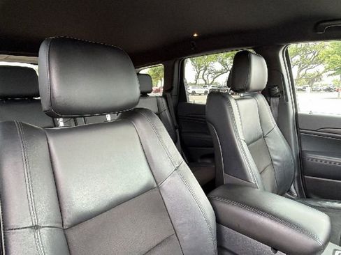 Used 2022 Jeep Grand Cherokee Laredo X AWD/4WD image 39