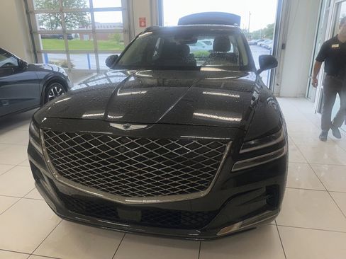 Used 2024 Genesis GV80 3.5T Prestige Signature AWD/4WD image 14