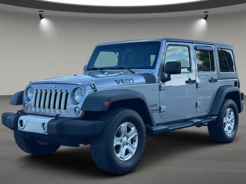 Used 2014 Jeep Wrangler Unlimited Sport w/ Quick Order Package 24S AWD/4WD image 3