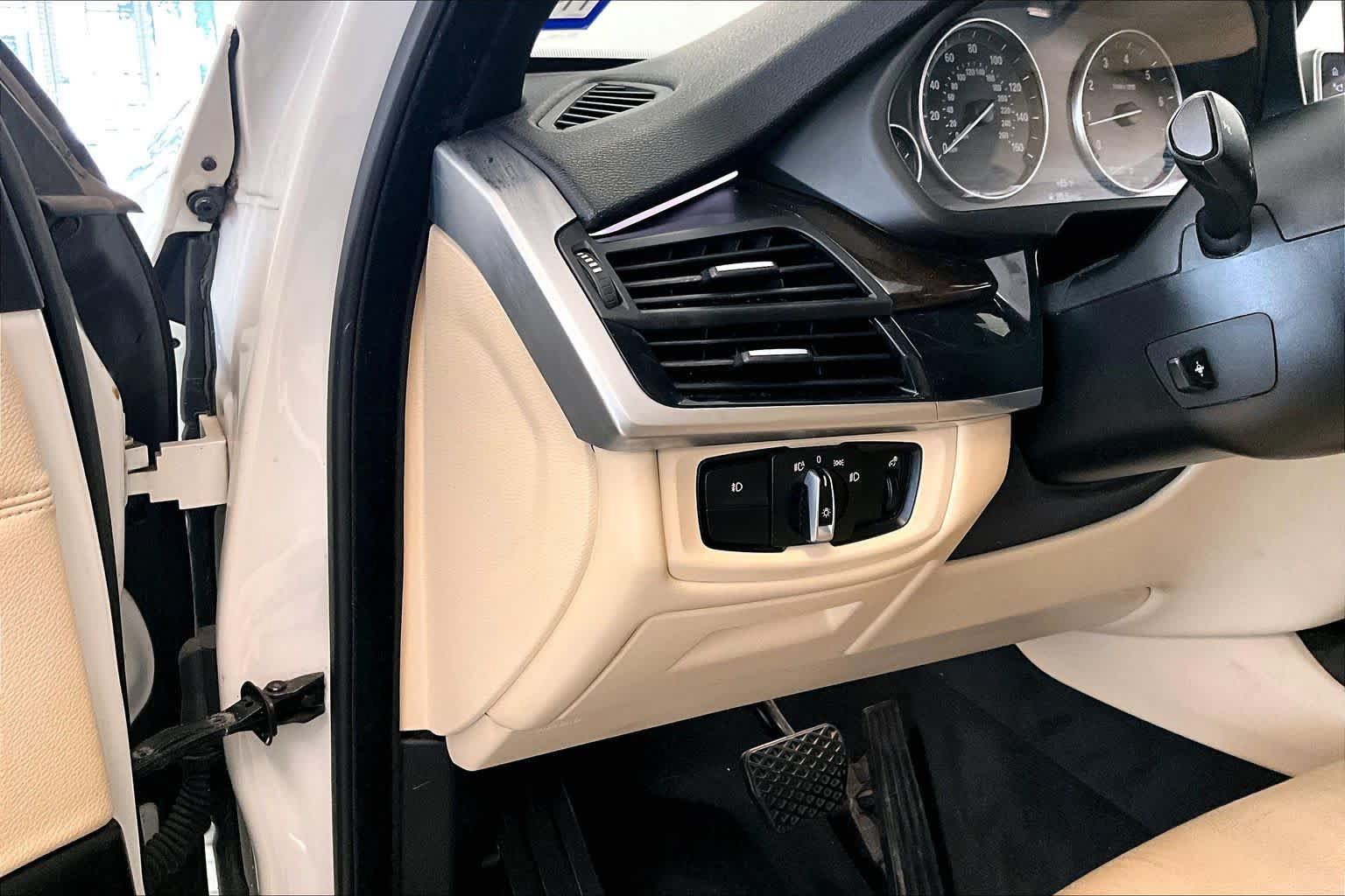 Used 2017 BMW X5 sDrive35i RWD image 29