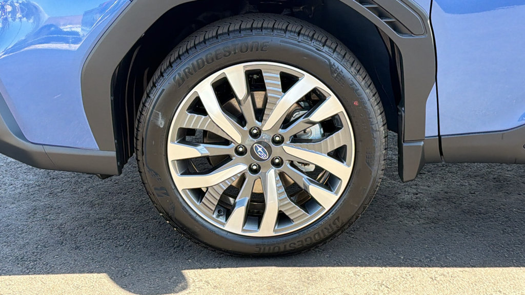 New 2026 Subaru Forester Touring AWD/4WD image 9