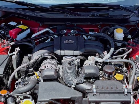 Used 2025 Toyota GR86 w/ ALL Weather Mat Package (TMS) RWD image 28