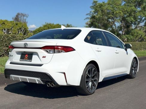 Used 2022 Toyota Corolla SE image 5