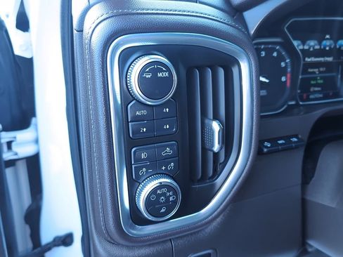 Used 2021 GMC Sierra 1500 Denali w/ Denali Ultimate Package image 22