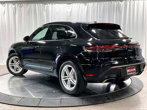 Used 2025 Porsche Macan w/ Premium Package Plus image 3
