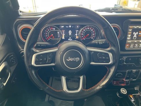 Used 2022 Jeep Gladiator Mojave image 17