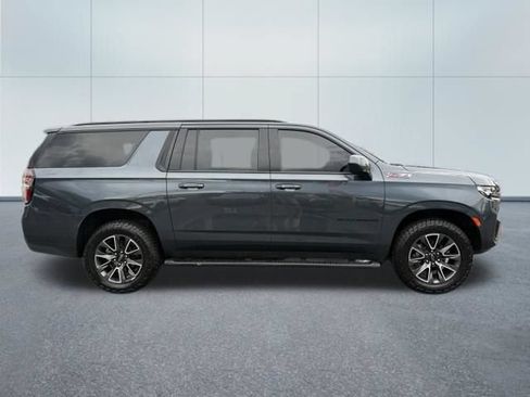 Used 2021 Chevrolet Suburban Z71 AWD/4WD image 2