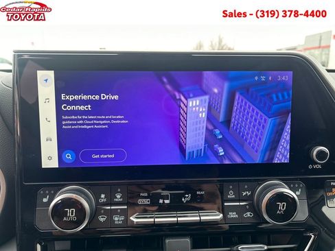 New 2026 Toyota Highlander XLE image 15