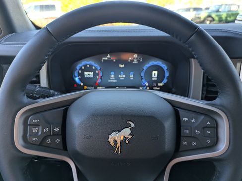New 2025 Ford Bronco Outer Banks AWD/4WD image 28
