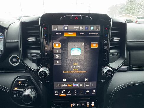 Used 2022 RAM 1500 Limited w/ Body-Colour Bumper Group image 19