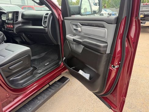 Used 2023 RAM 1500 Big Horn AWD/4WD image 11