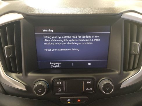 Used 2023 GMC Terrain SLT AWD/4WD image 25